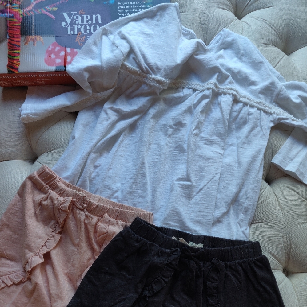 Girls size 12y gift bag